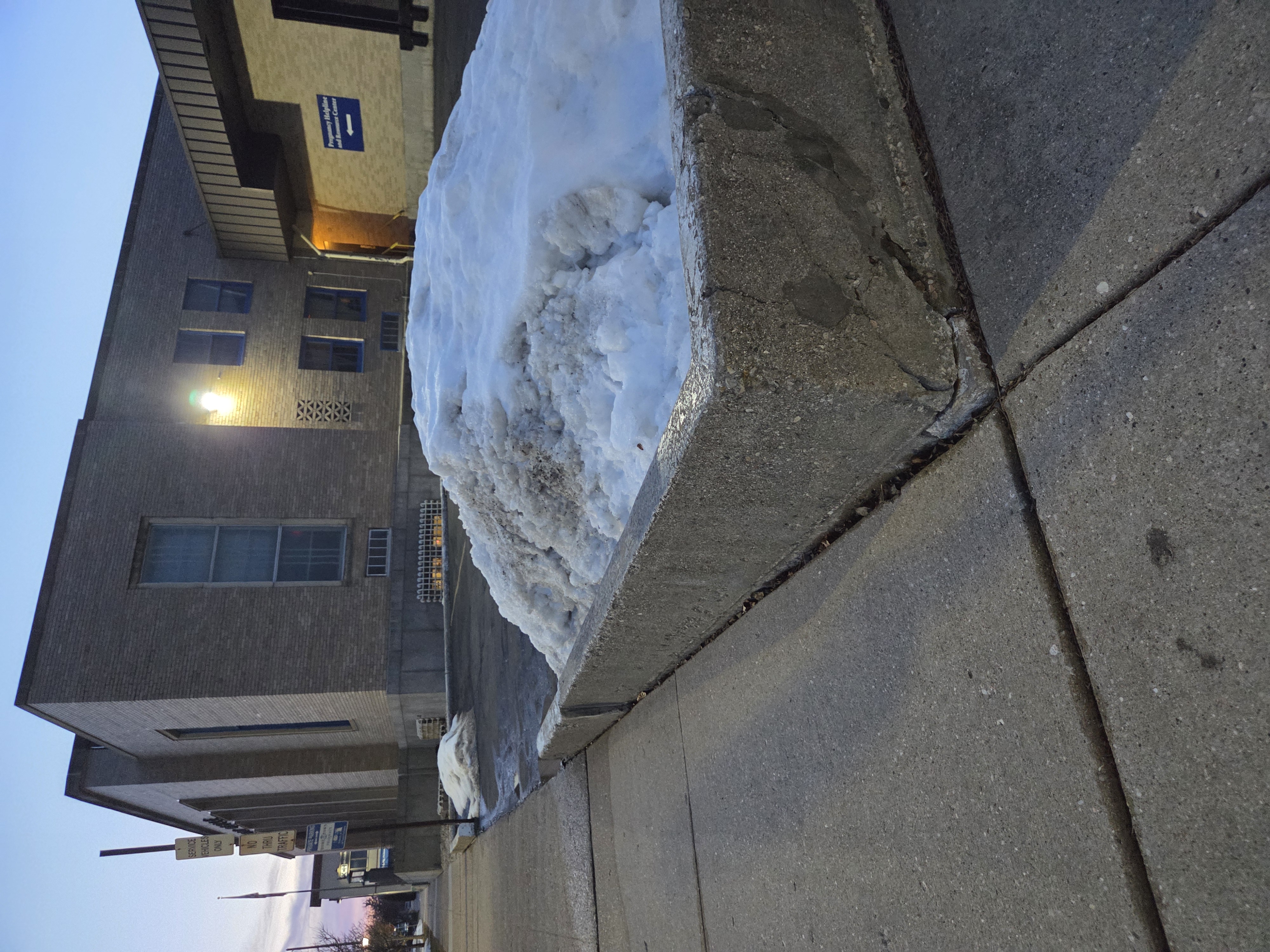 Dodge & Franklin Ledge image