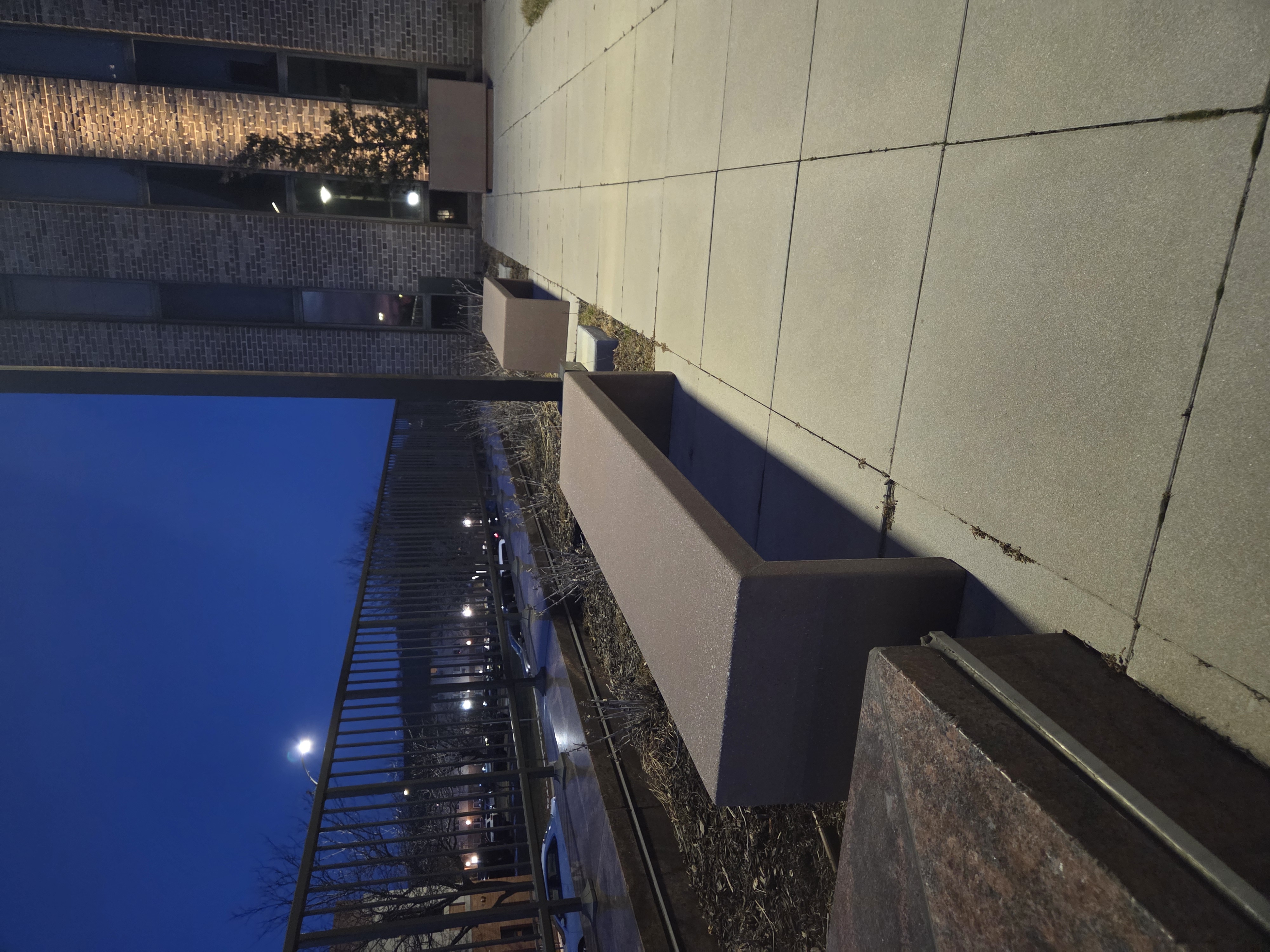 City Hall Ledges image