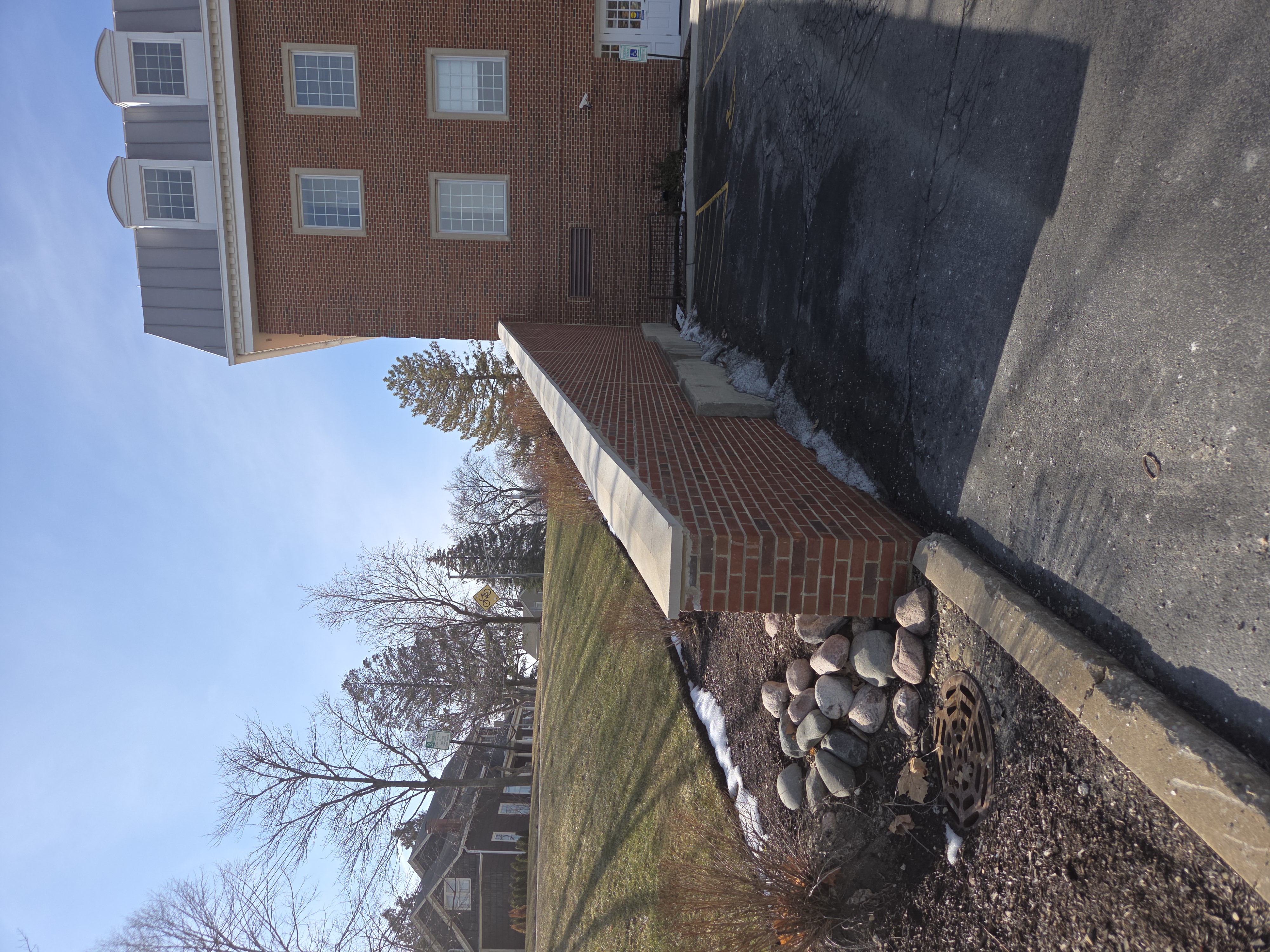 BMO Long Roll In image