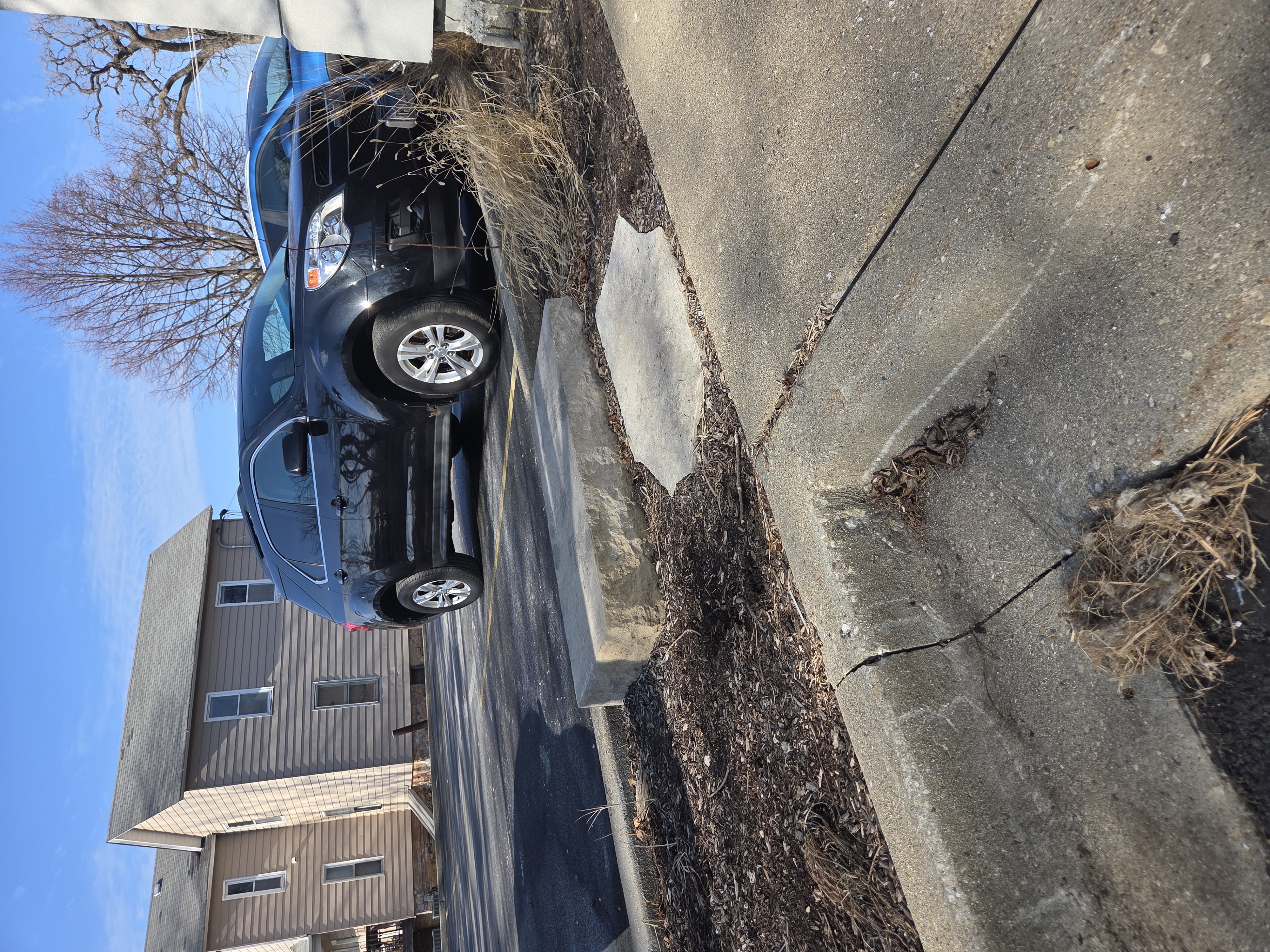 Gap to Small Ledge image