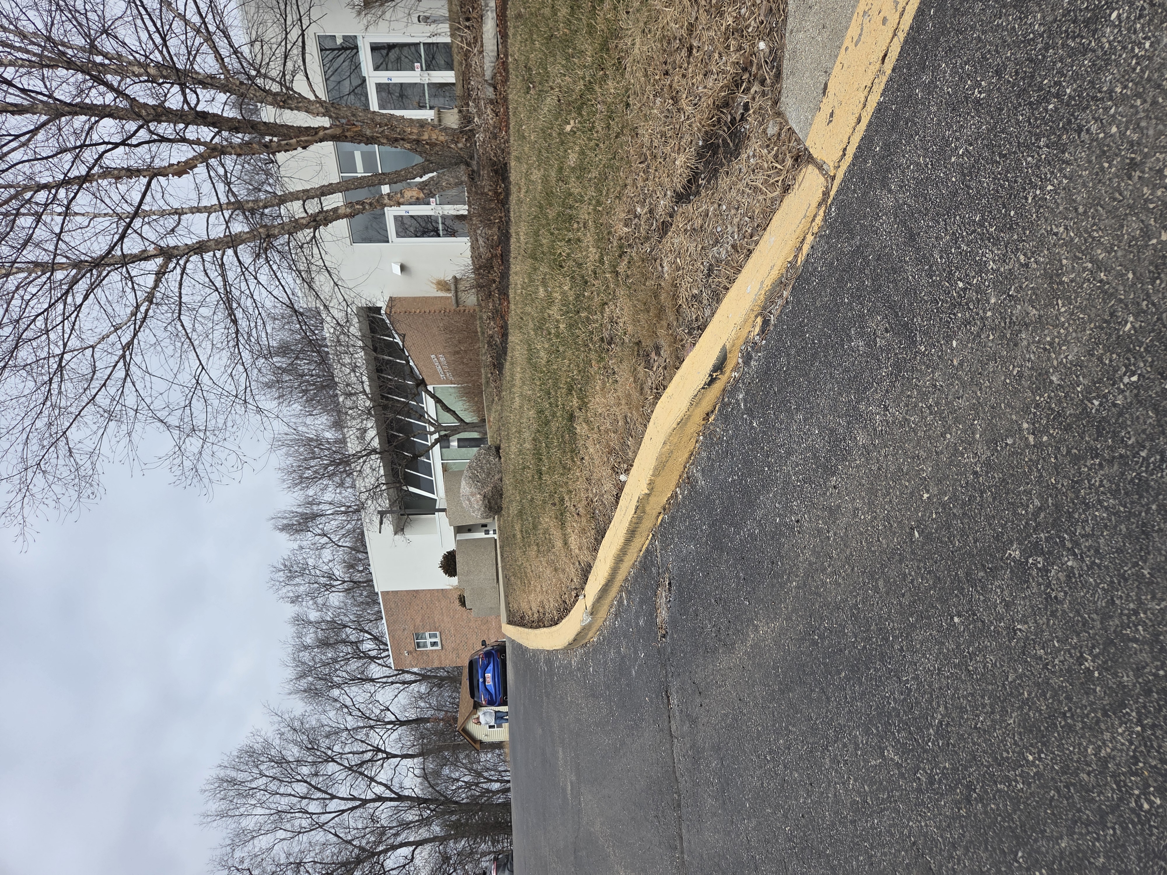 Beth Judea Curb image