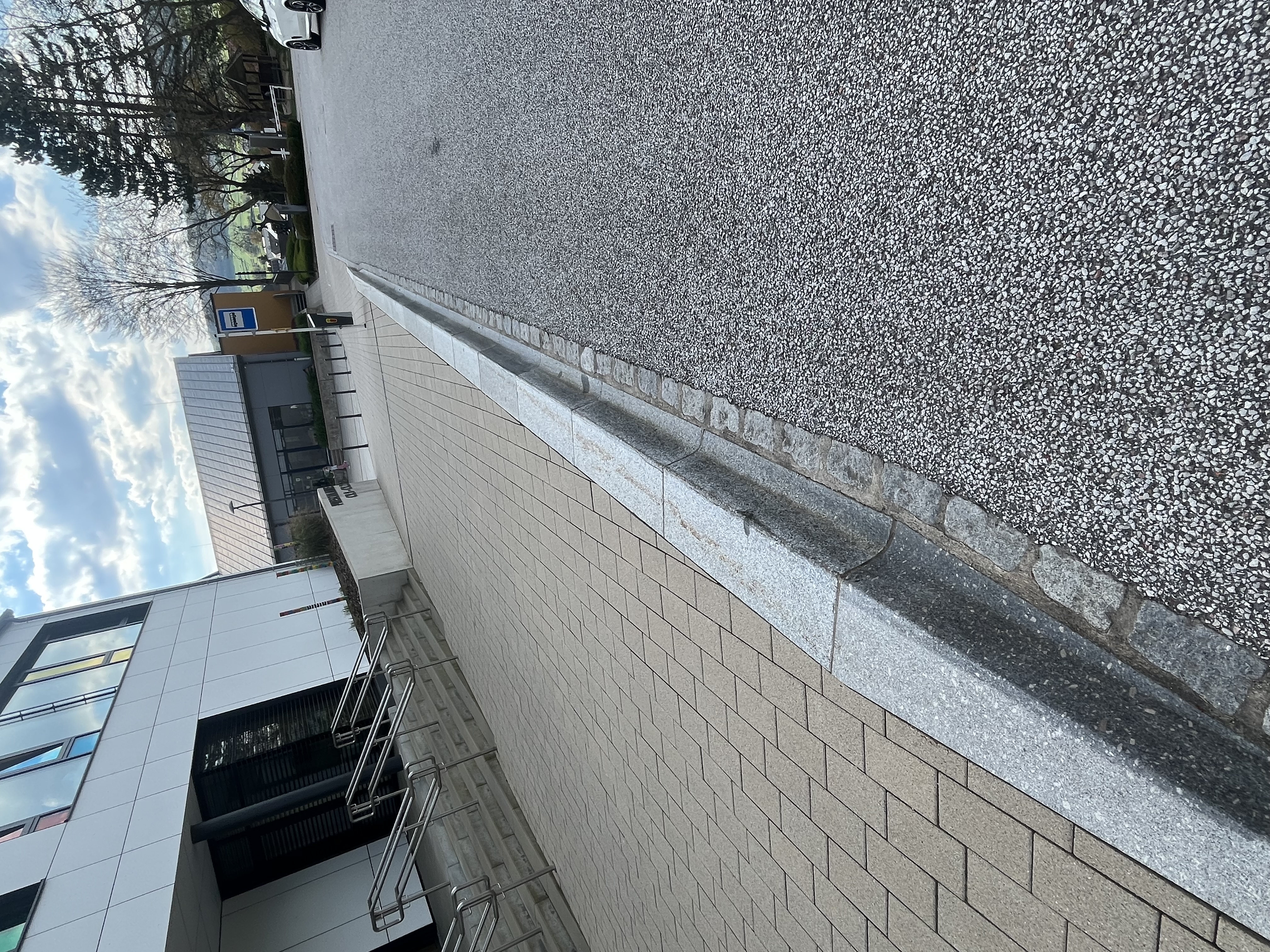Busstop Ledge image