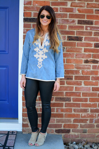 Denim Tunic., steven by steve madden, jcrew, chambray, blank nyc, leather leggings, ankle booties