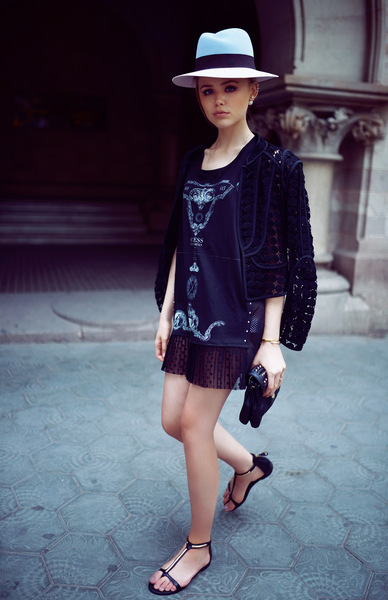 Back in Barcelona, glam