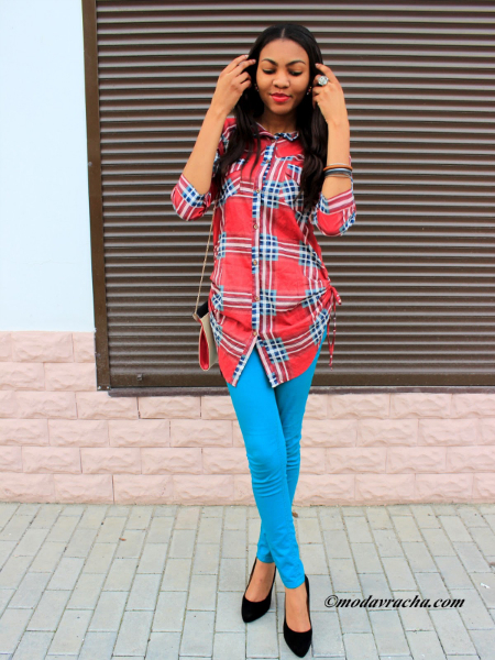 Checkered shirt and the 5 pounds shoes, plaid, fall, trend