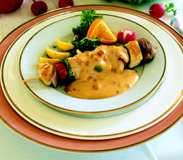 Chicken Satay with Peanut Sauce