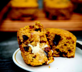 Pumpkin Chocolate Chip Muffins