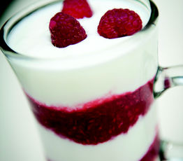 Raspberry Yogurt Parfait