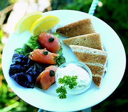 Atlantic Smoked Salmon with Creamed Horseradish Sauce