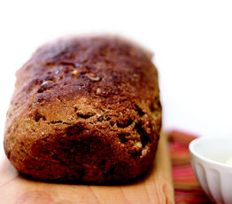 Date, Molasses and Walnut Bread