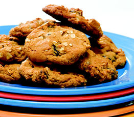 Molasses Oatmeal Raisin Cookies