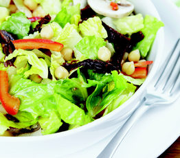 Chickpea and Sun-Dried Tomato Salad with Roasted Red Pepper Dressing