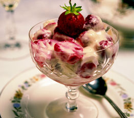 Strawberries in Sherry Cream
