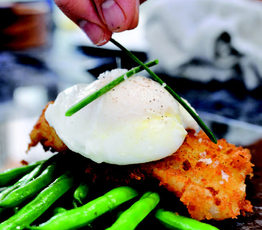 Pan-Fried Haddock with Soft-Poached Egg and Green Beans