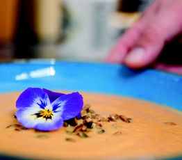 Spiced Pumpkin Soup with Candied Pumpkin Seeds 
