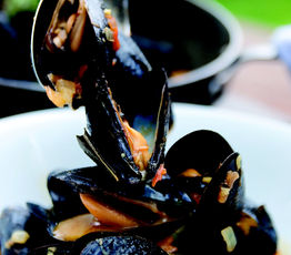 Curried Coconut Mussels