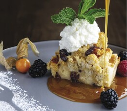 Warm Luskinikn Berry Bread Pudding