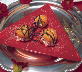 Puffs Filled with Cranberry Cream
