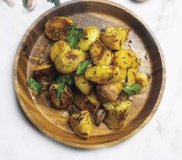 Roasted Garlic and Herb Potatoes