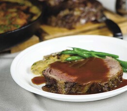 Sunday Prime Rib Roast with Pan Gravy