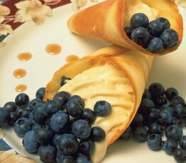 Blueberry Maple Chiffon Cones