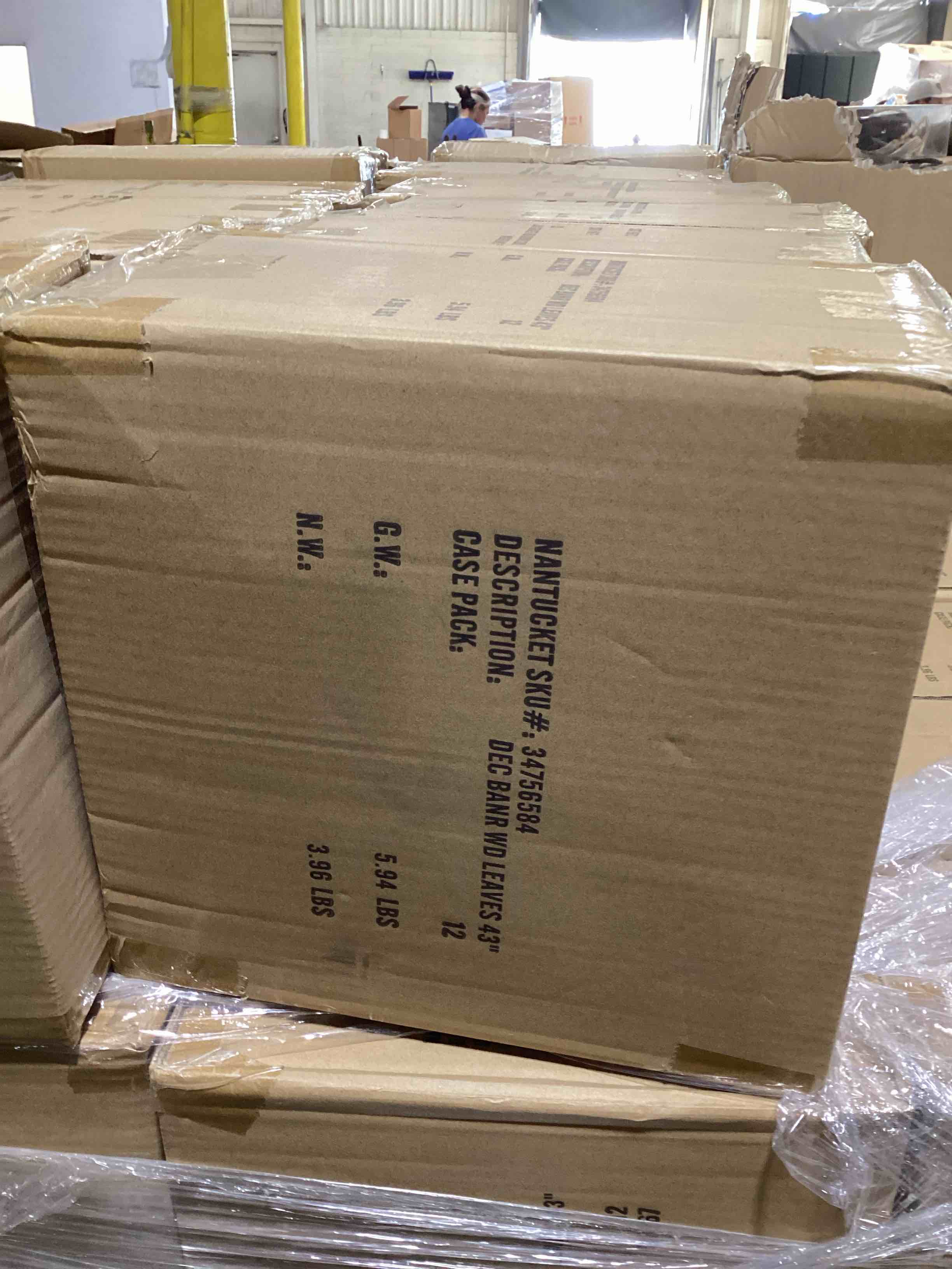 https://s3.amazonaws.com/lotting-images-prod/000034756584_1758130915508.jpeg