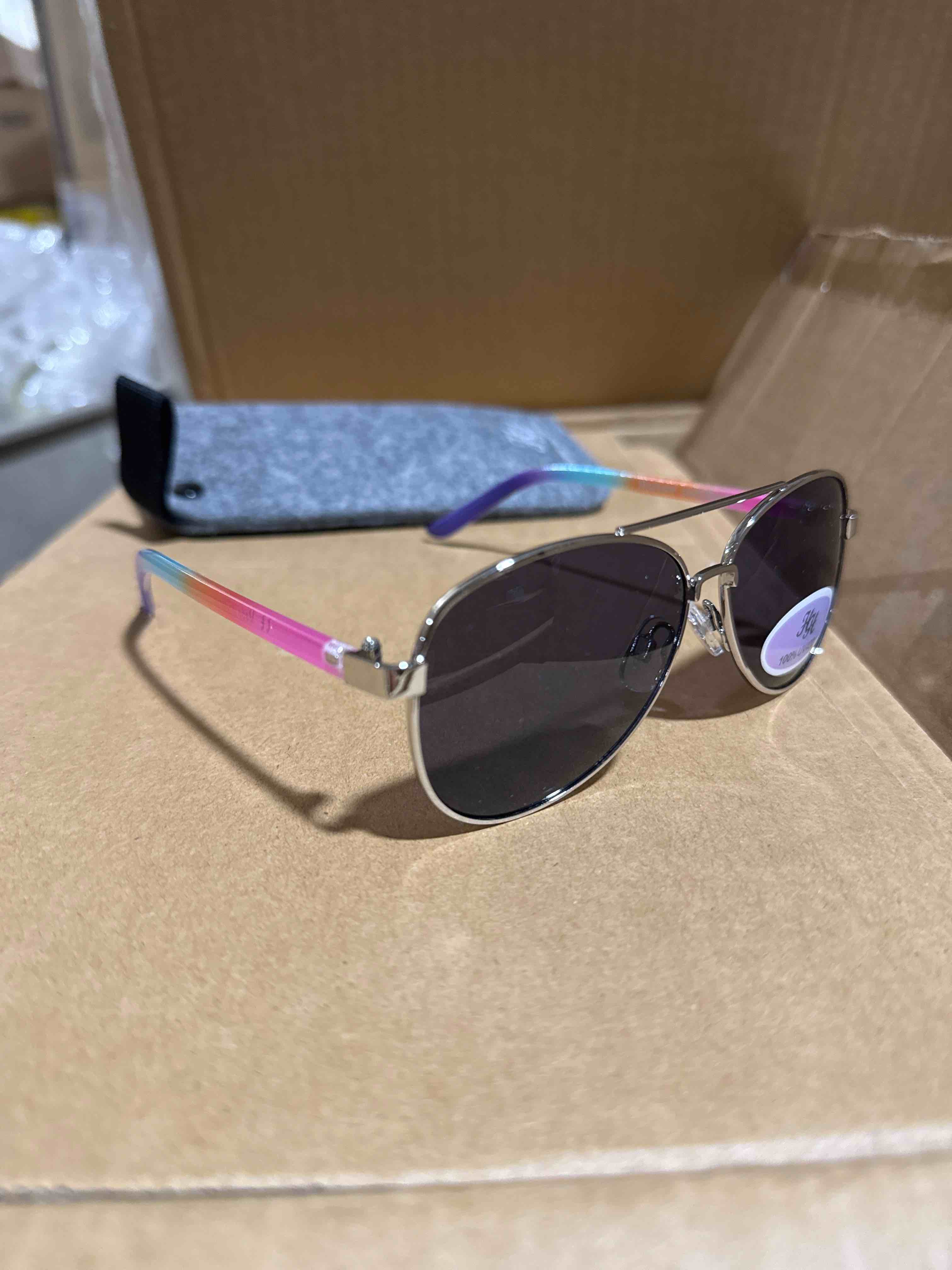 Condition photo showing Brand New for harper and harley girls sunglasses silver smoke