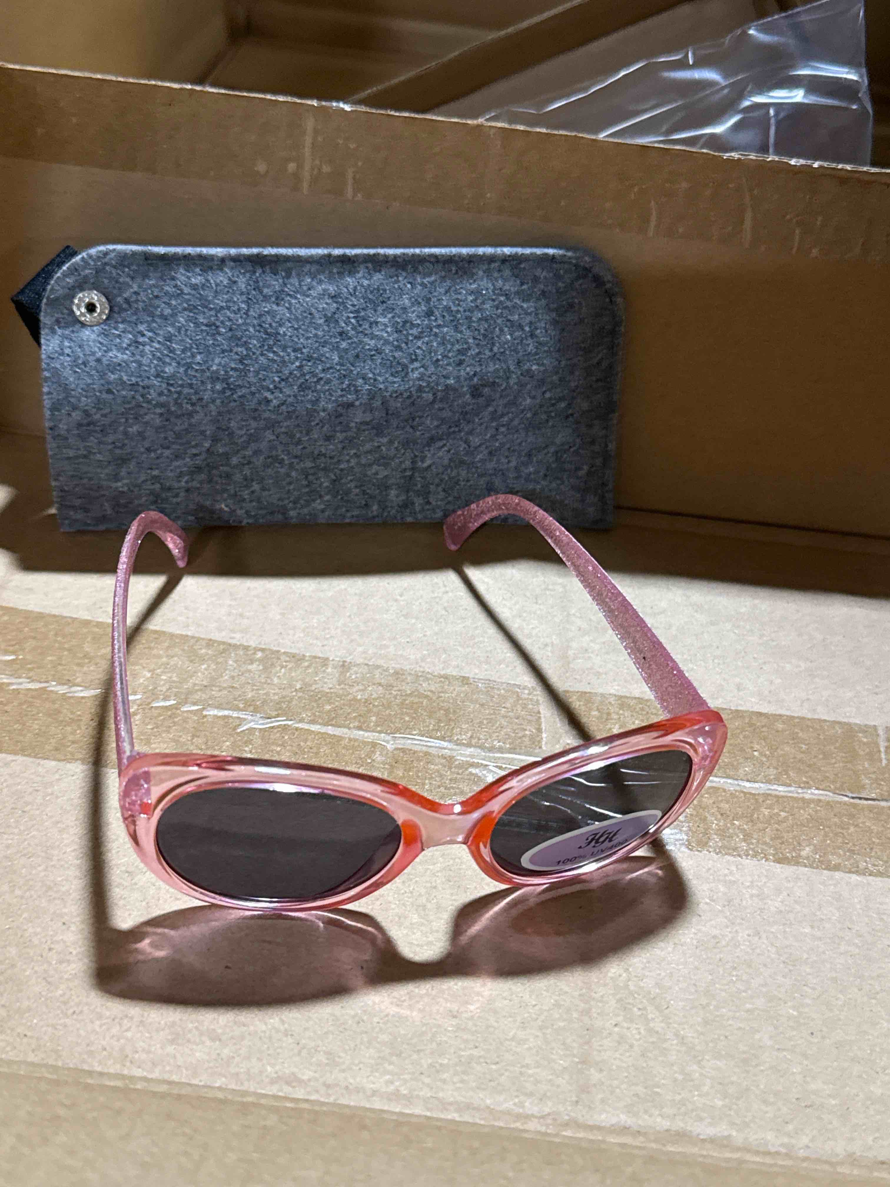 Condition photo showing Brand New for harper and harley girls sunglasses pink