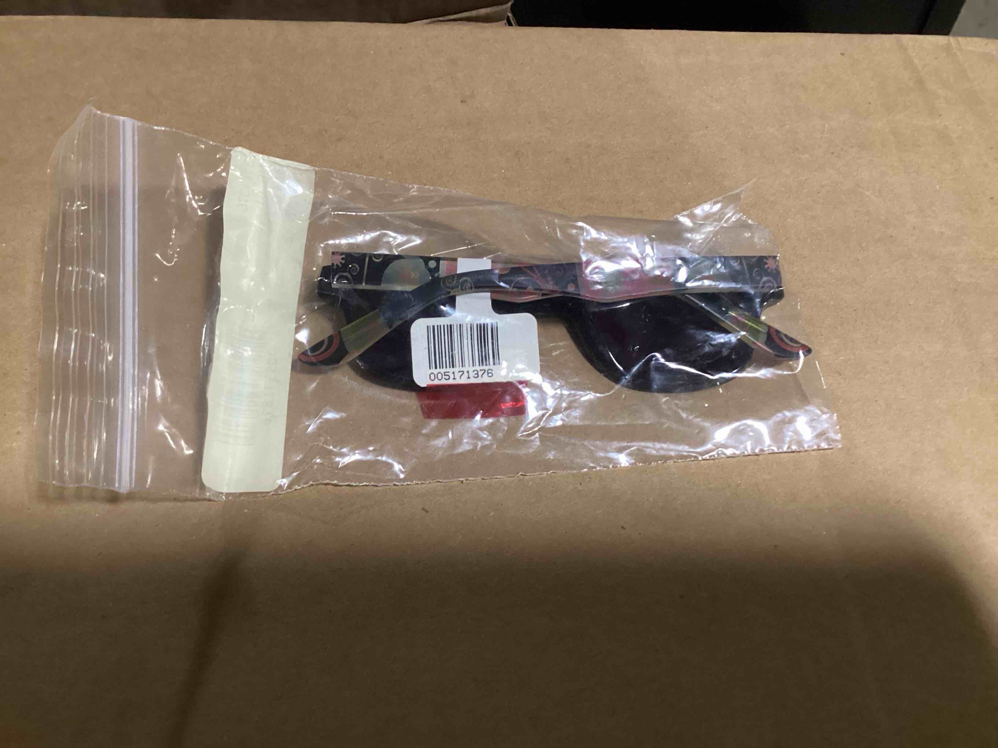 https://s3.amazonaws.com/lotting-images-prod/005171376_1788790005882.jpeg