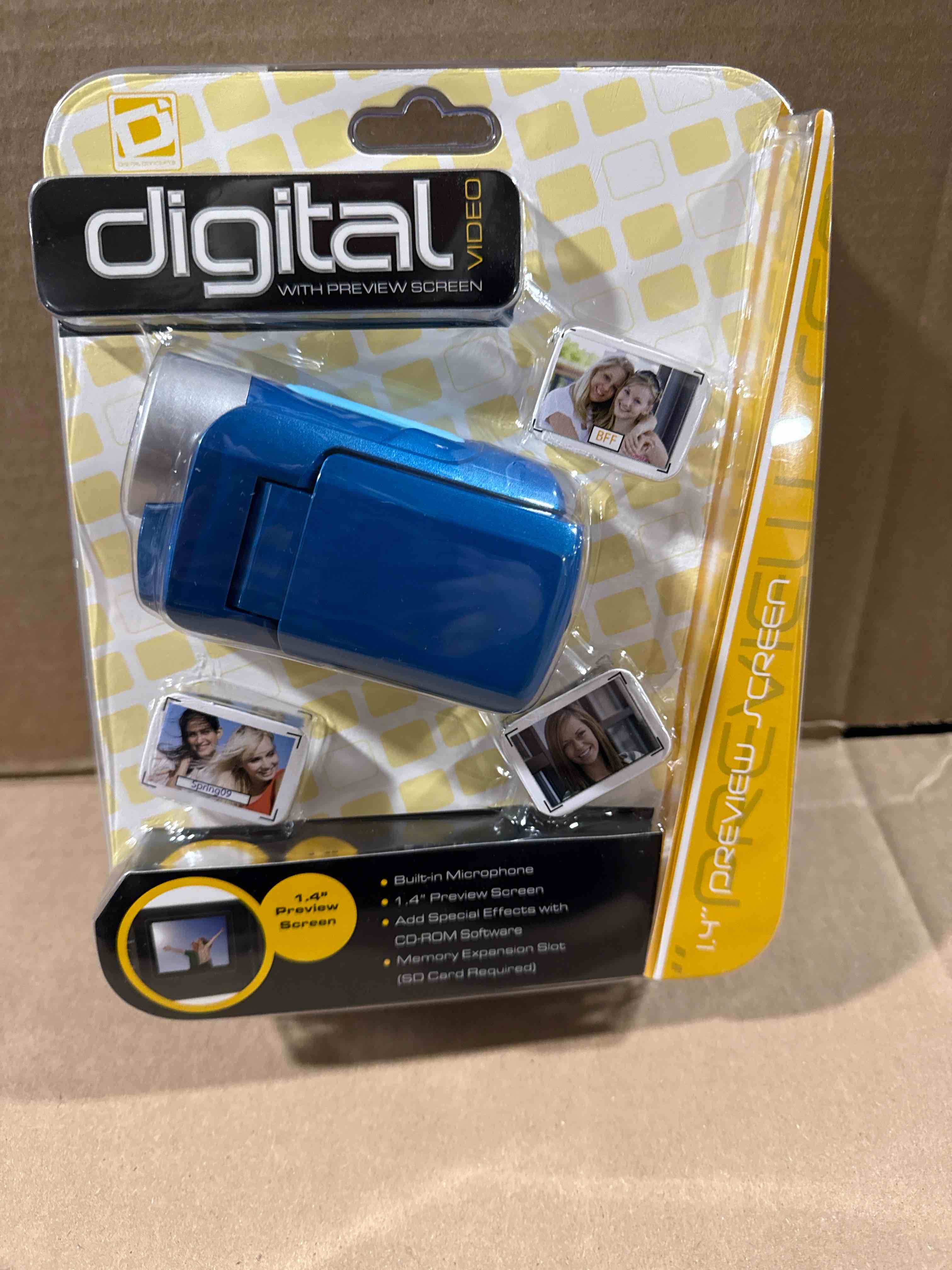 Condition photo showing New/Like New for Digital Video 1.4” Preview Screen Camera 