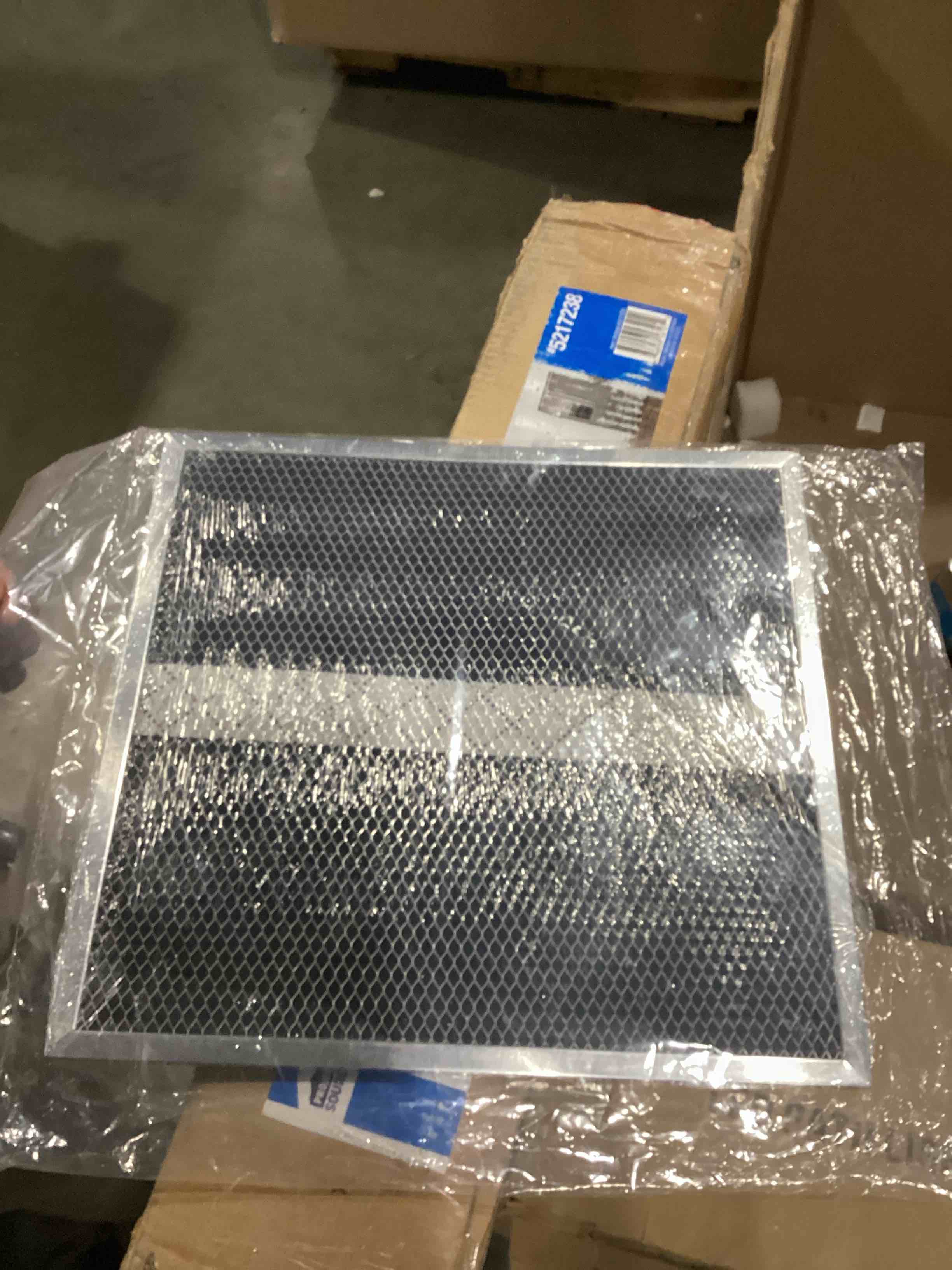 https://s3.amazonaws.com/lotting-images-prod/026715250387_1739904605633.jpeg