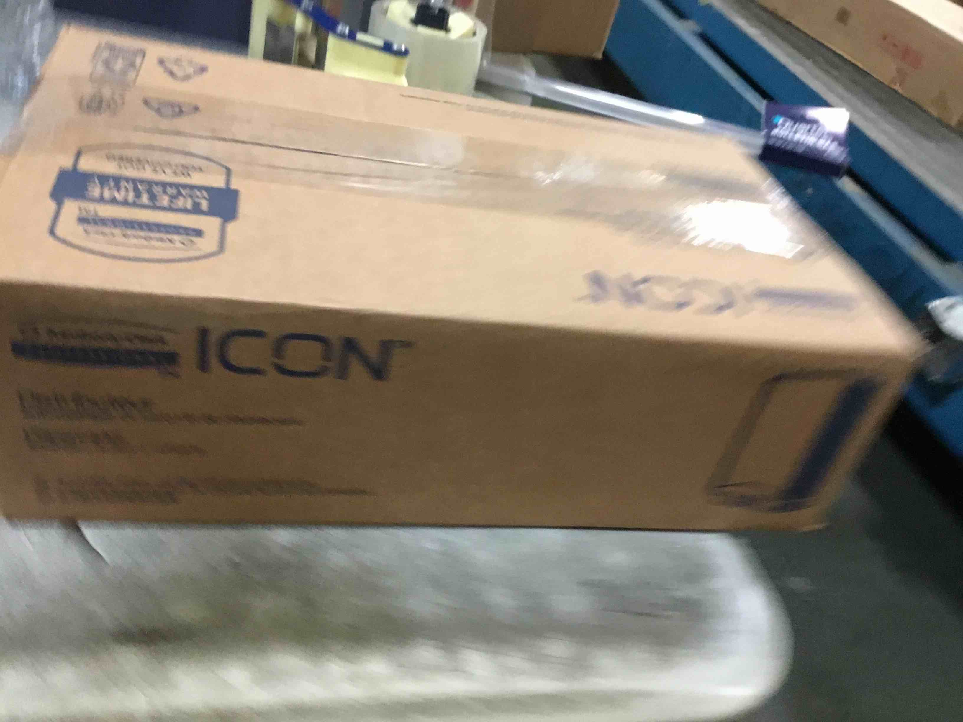 https://s3.amazonaws.com/lotting-images-prod/036000536942_1685452439878.jpeg