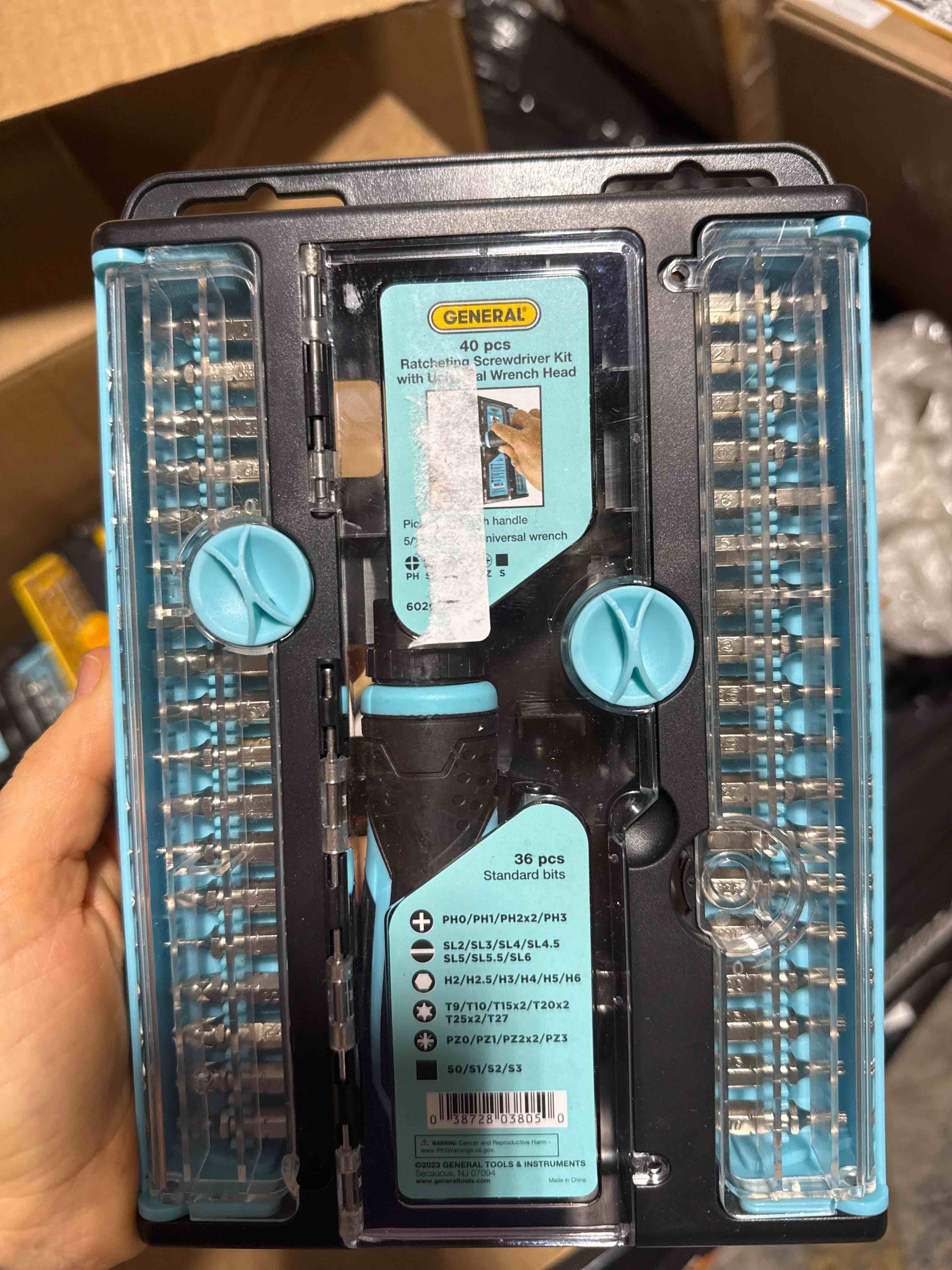 Condition photo showing New/Like New for general 40 piece ratcheting screwdriver kit with universal wrench head
