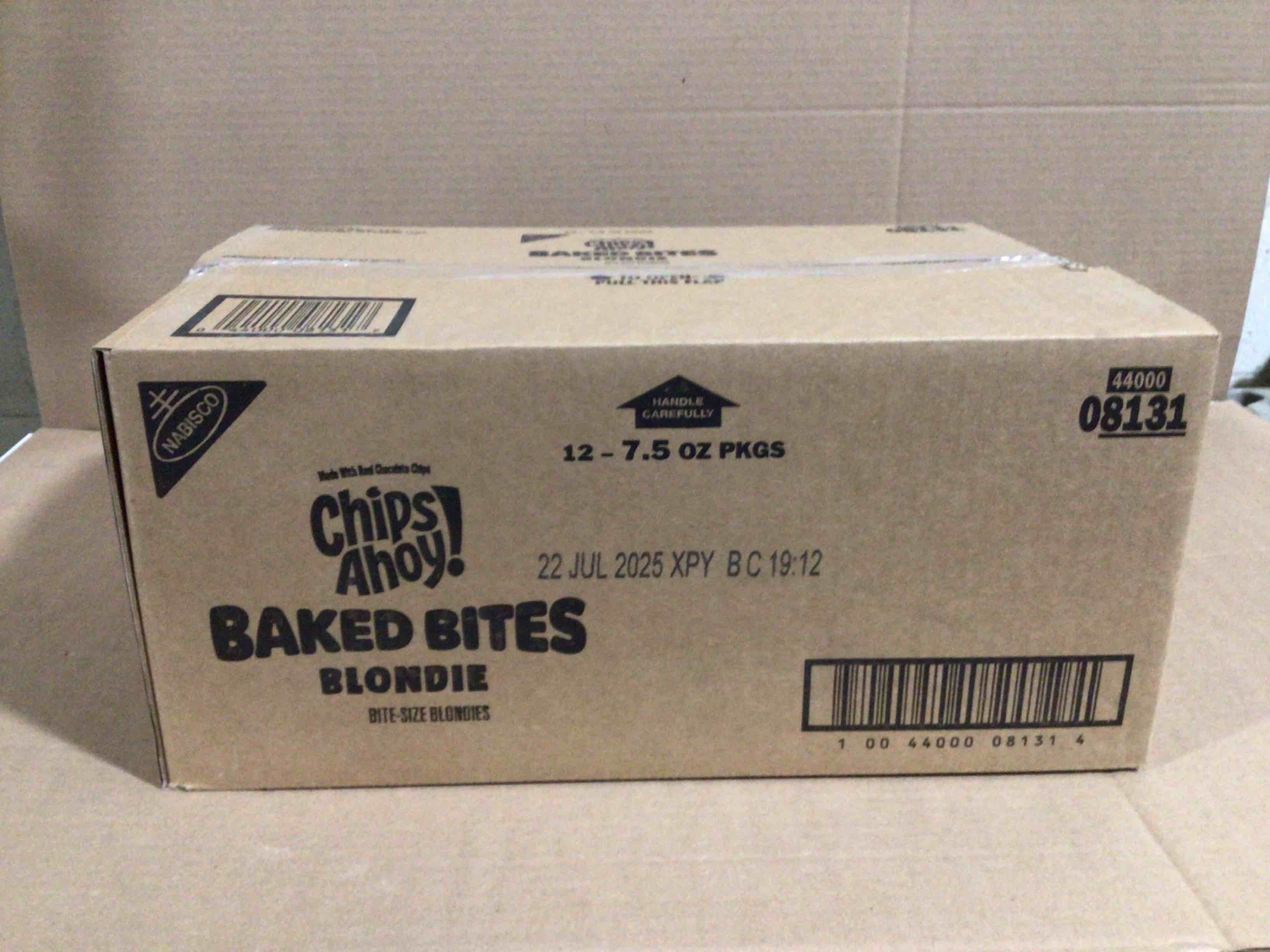 case Of 12 7.5 ounce packages CHIPS AHOY! Baked Bites, Blondie, 5 - 1.5 oz Snack Packs (5 Bites per Pack)bb 7/25
