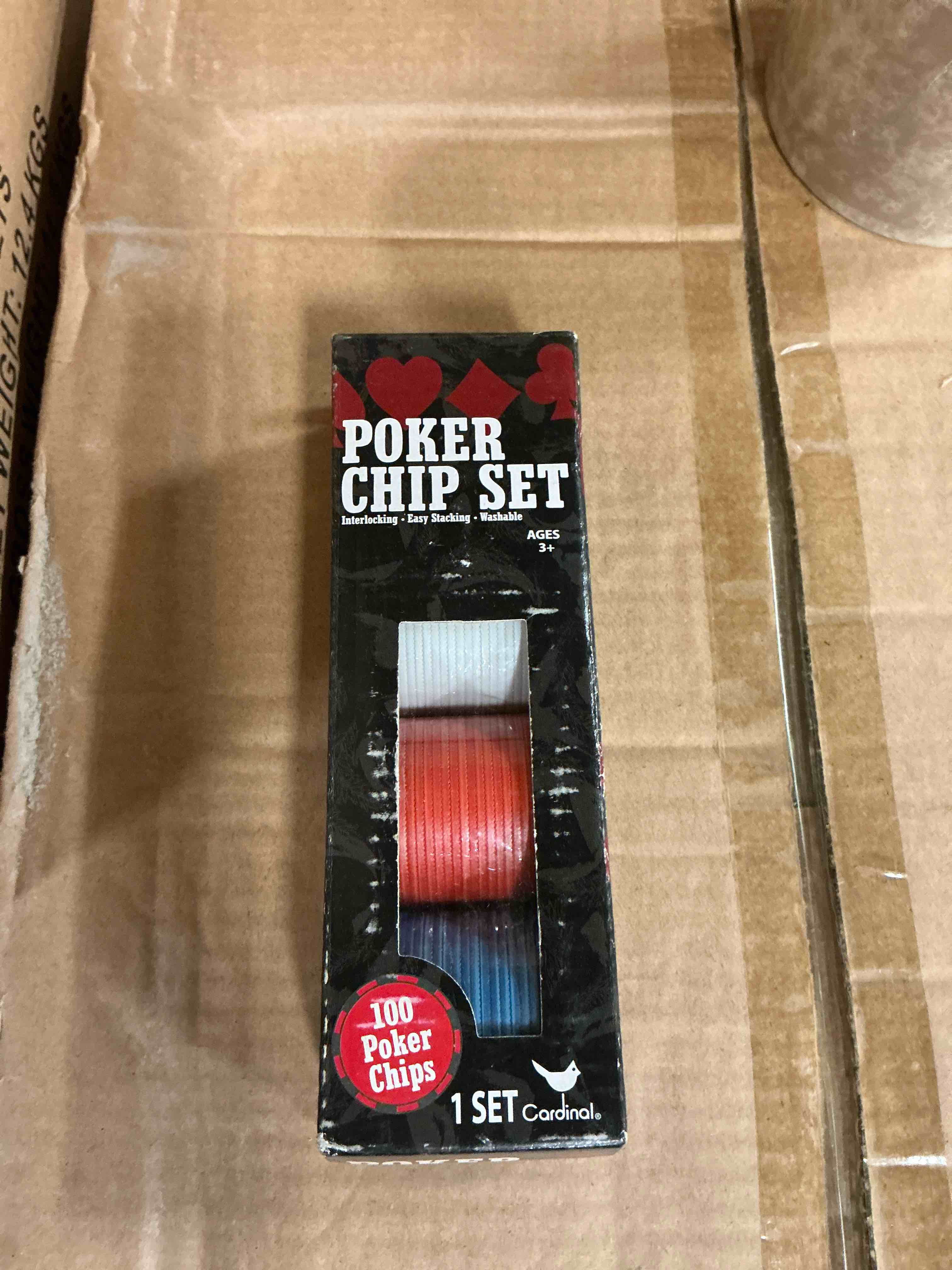 Cardinal Poker Chip Set 100 poker chips 