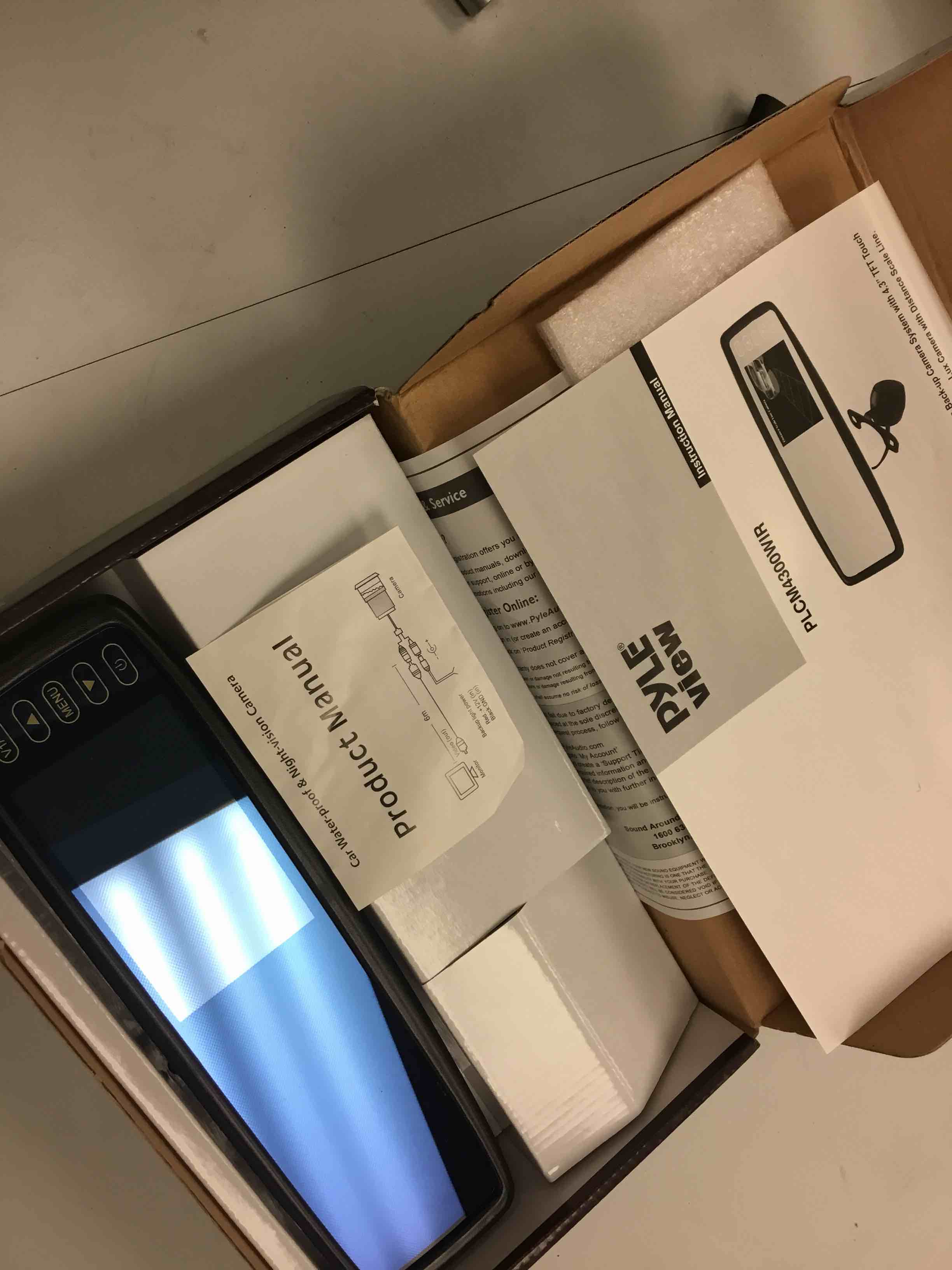 https://s3.amazonaws.com/lotting-images-prod/068889006865_1687265164638.jpeg