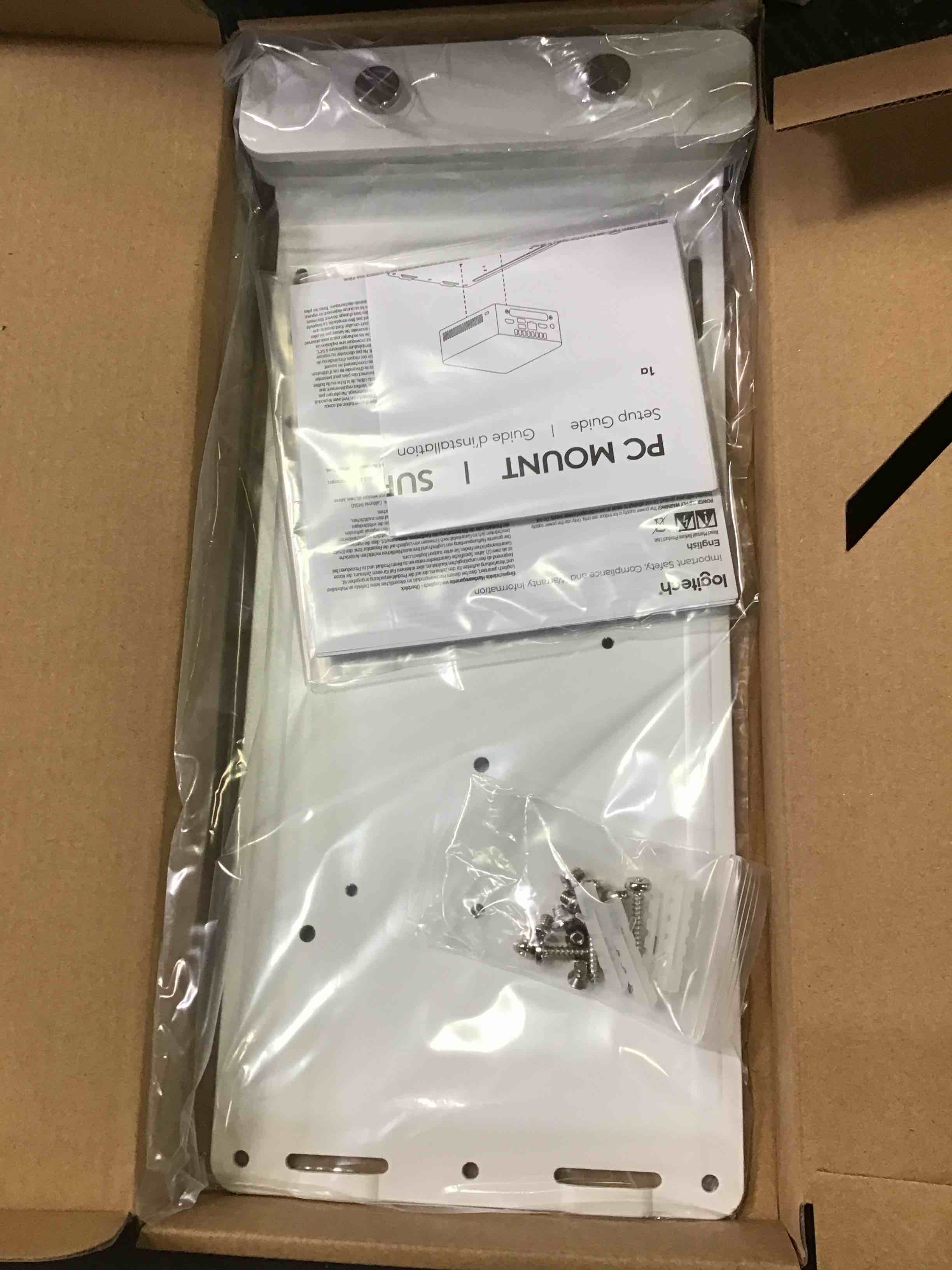 https://s3.amazonaws.com/lotting-images-prod/097855168733_1683316147059.jpeg