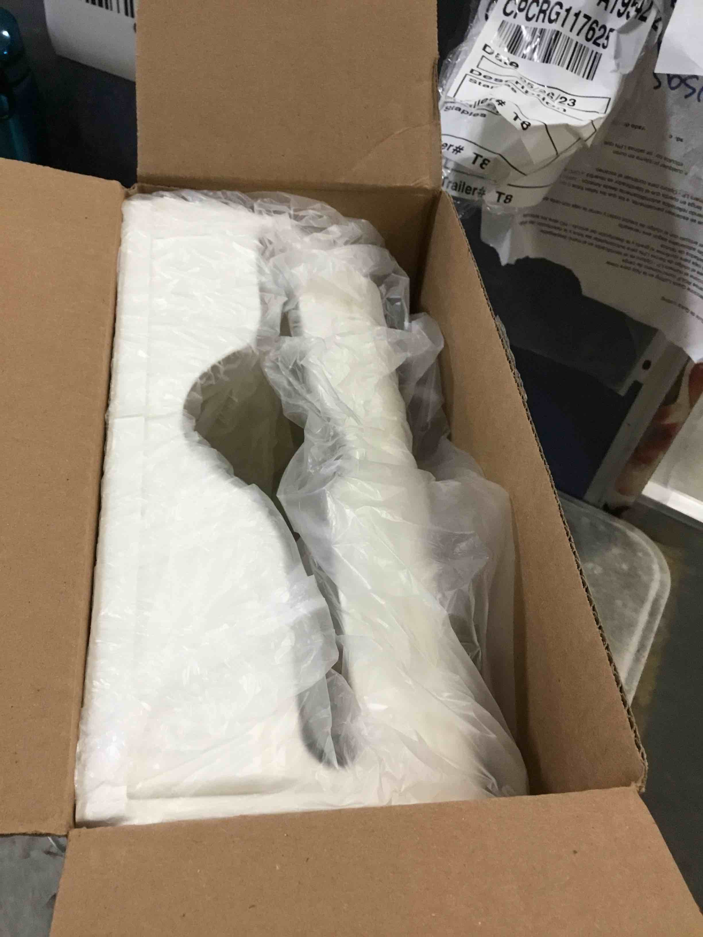 https://s3.amazonaws.com/lotting-images-prod/10073310566303_1685453104912.jpeg