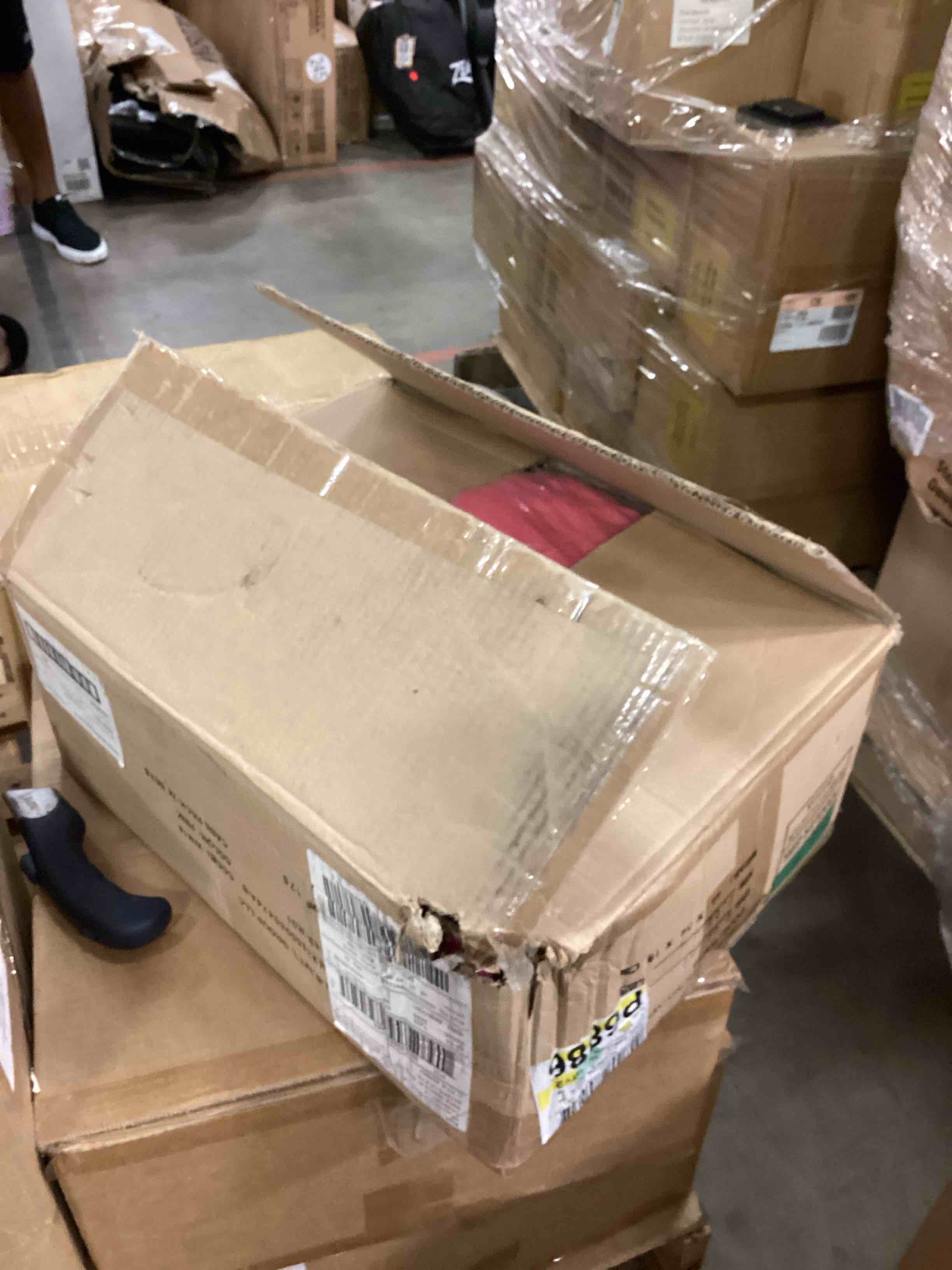 https://s3.amazonaws.com/lotting-images-prod/10193058301261_1752614269844.jpeg