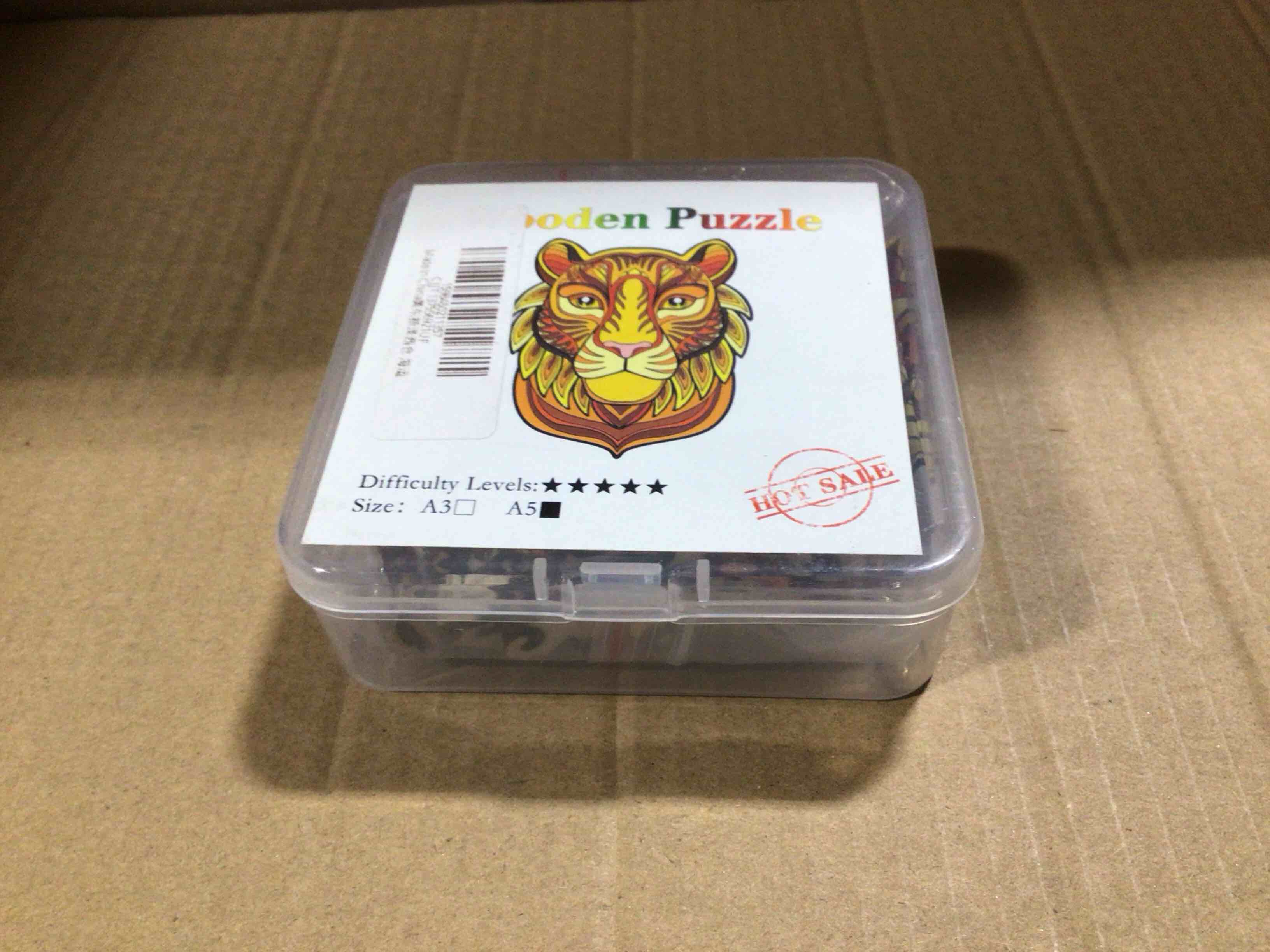 CraftHub Wooden Puzzle of a Tiger’s Head, Size A5 in a Plastic Box 