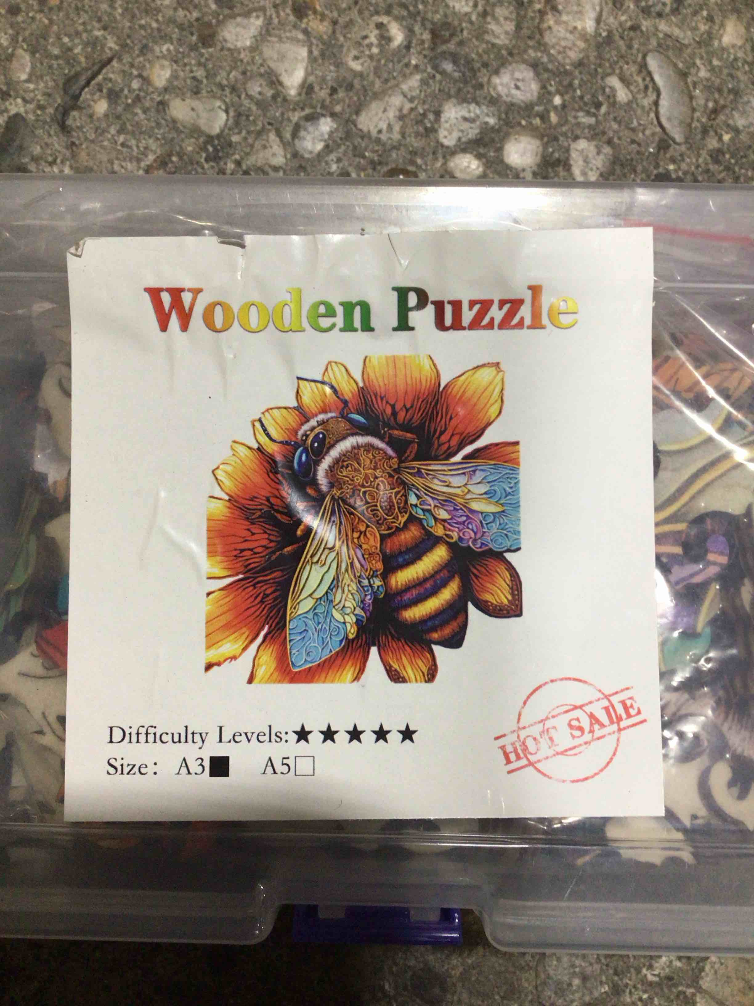 CraftHub Wooden Puzzle of Bumblebee, Size A3 Plastic Box