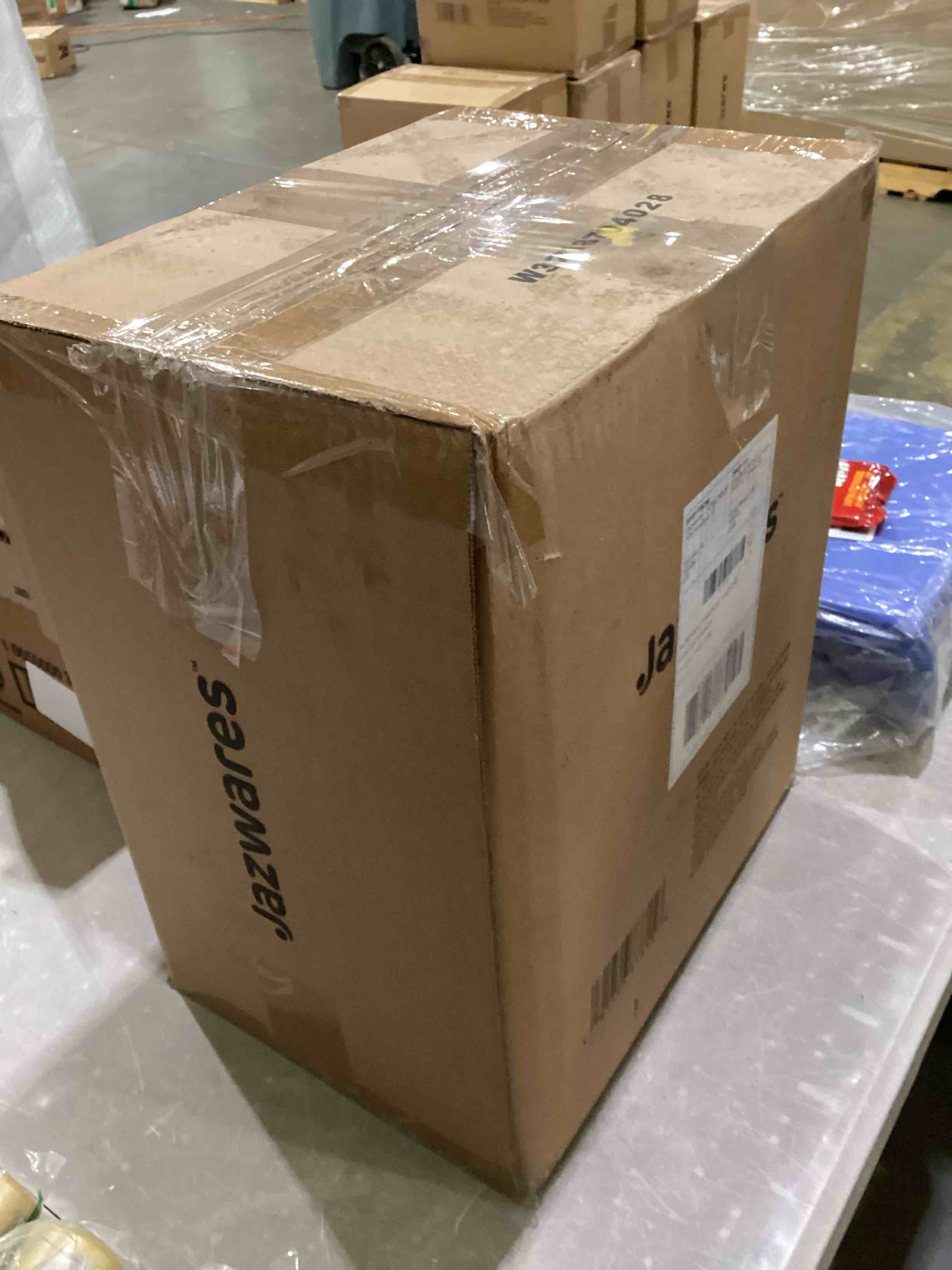 https://s3.amazonaws.com/lotting-images-prod/191726778158_1751044627473.jpeg