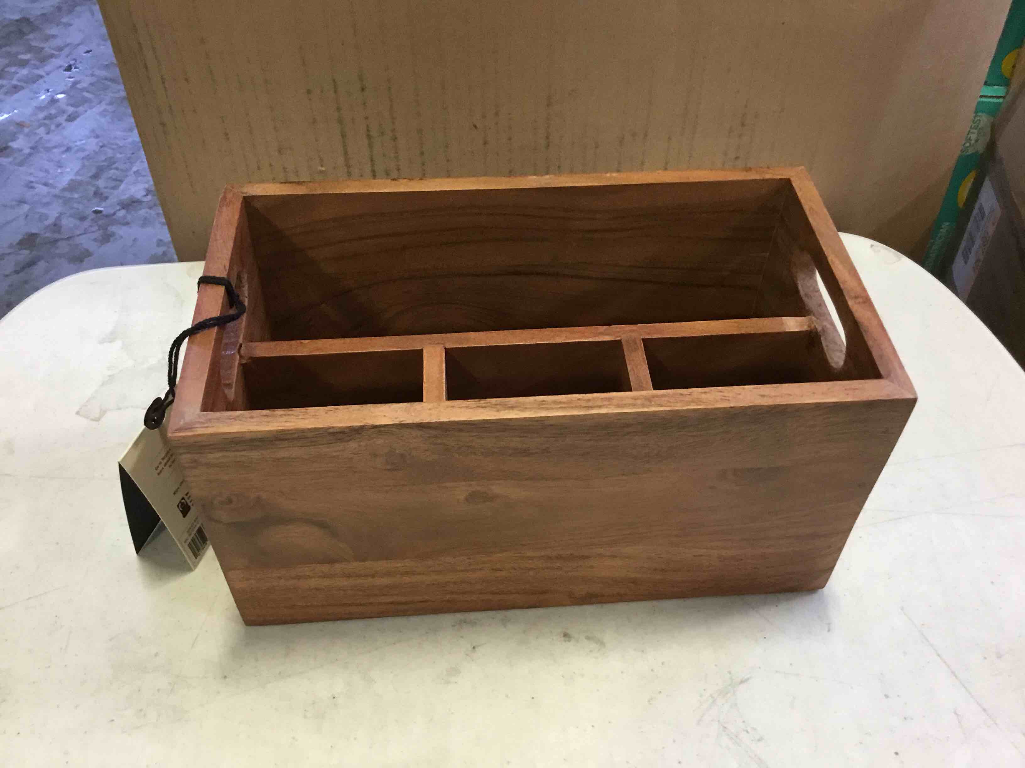 https://s3.amazonaws.com/lotting-images-prod/191908360614_1636731336521.jpeg