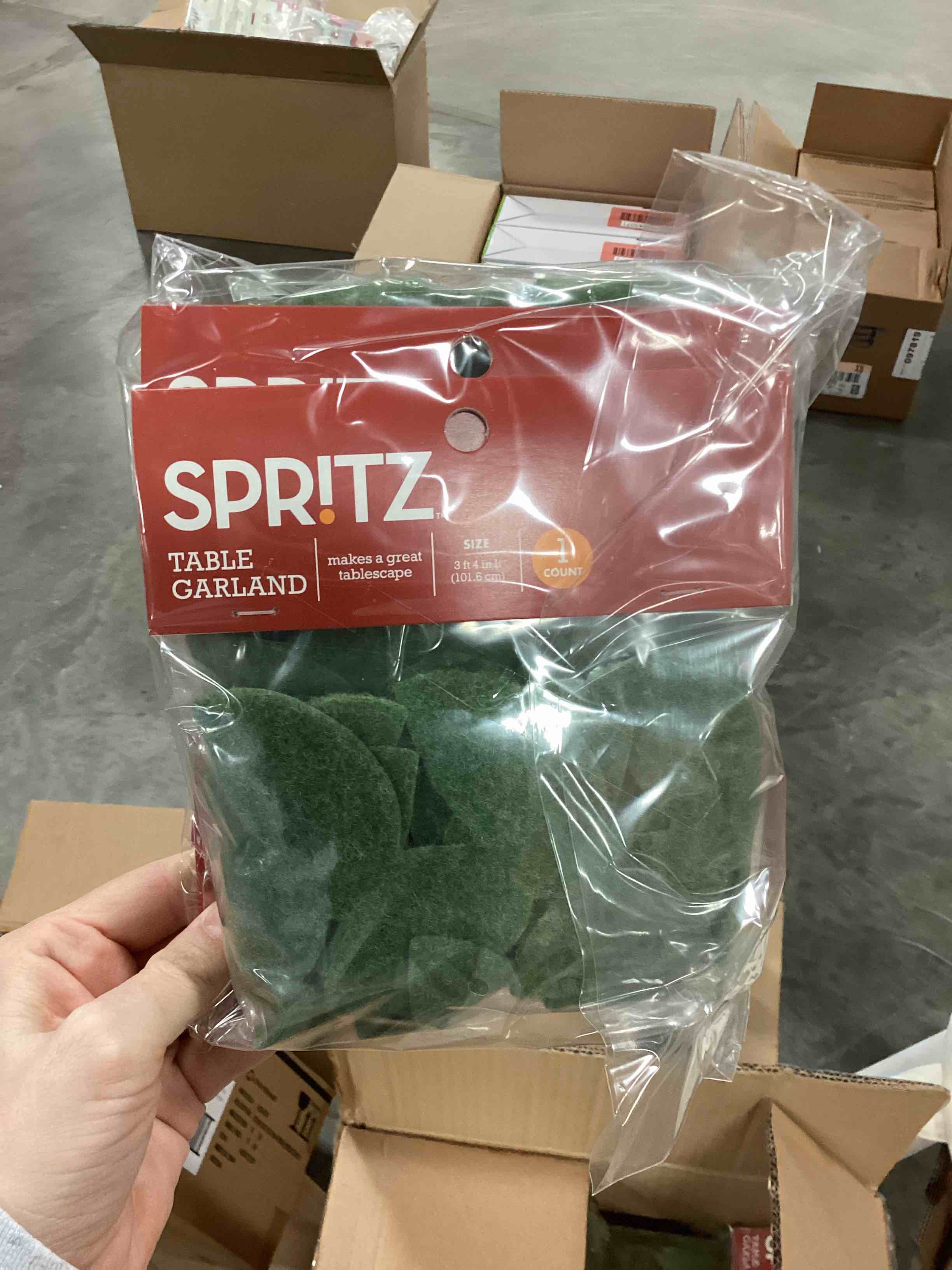 https://s3.amazonaws.com/lotting-images-prod/191908889955_1681479274823.jpeg