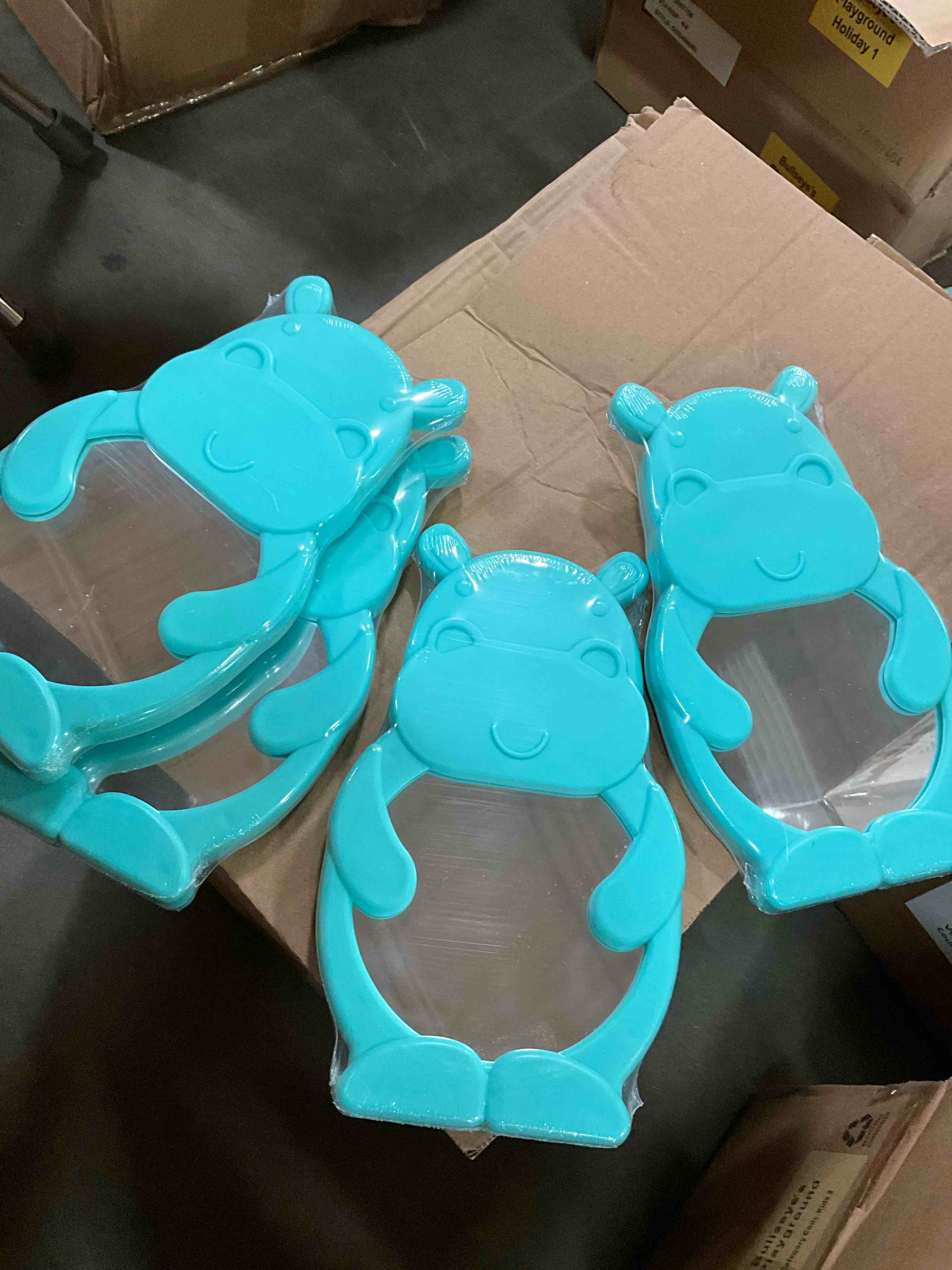 https://s3.amazonaws.com/lotting-images-prod/194356322883_1751057609596.jpeg