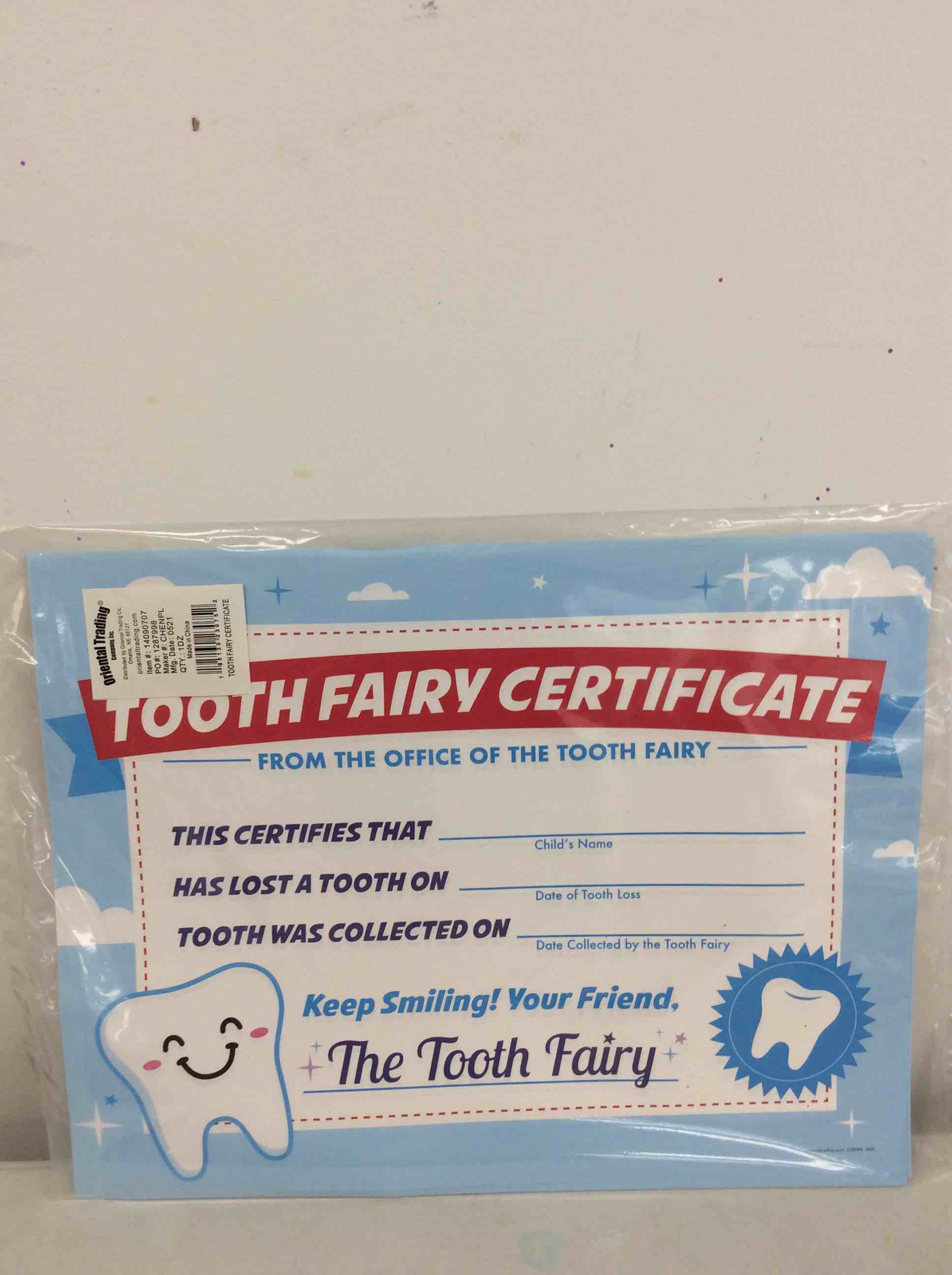 Condition photo showing New/Like New for oriental trading tooth fairy certificate 12pcs