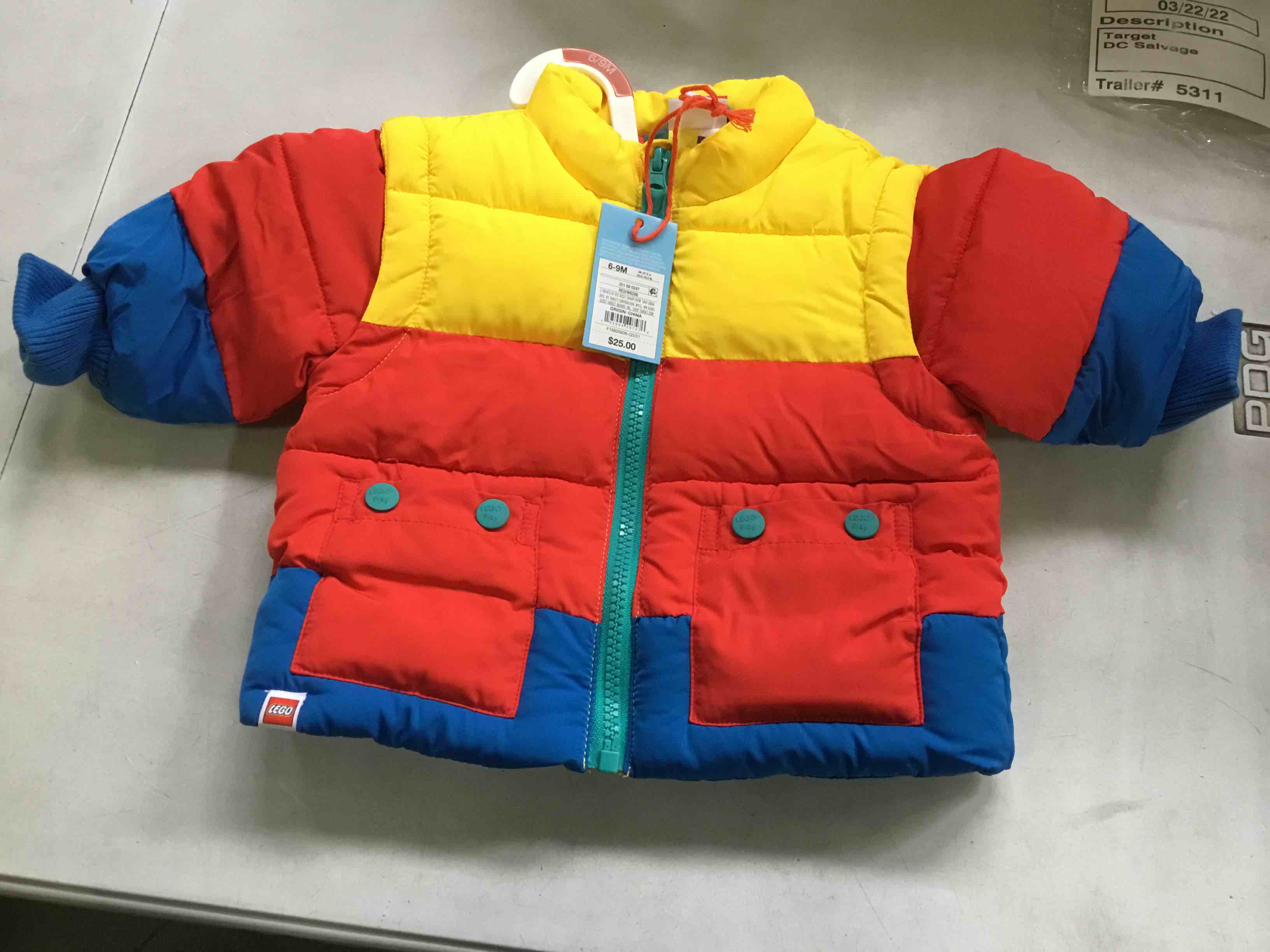 https://s3.amazonaws.com/lotting-images-prod/195994497476_1670857903016.jpeg