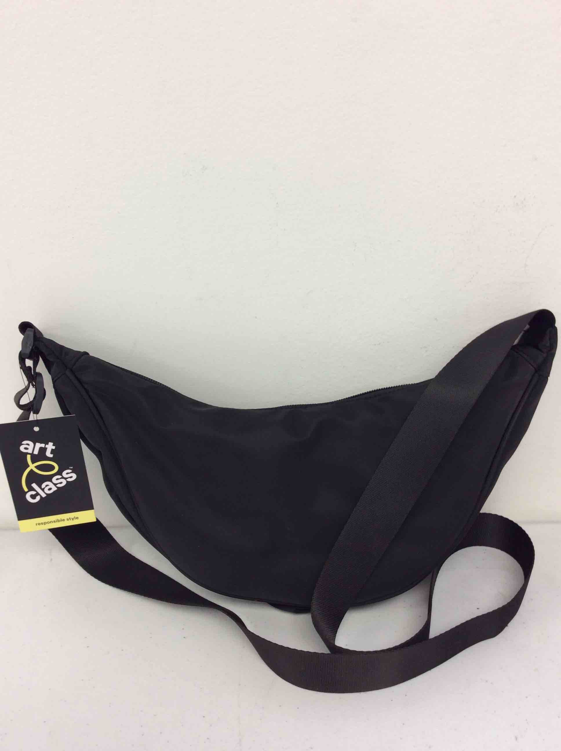 Condition photo showing New/Like New for art class black bag