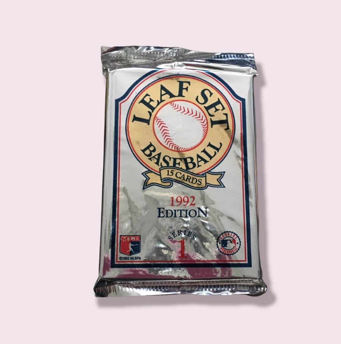 UNOPENED 1992 LEAF BASEBALL SERIES 1 WAX PACK - POSSIBLE RYAN, RIPKEN, MATTINGLY, PUCKETT, HENDERSON, GWYNN