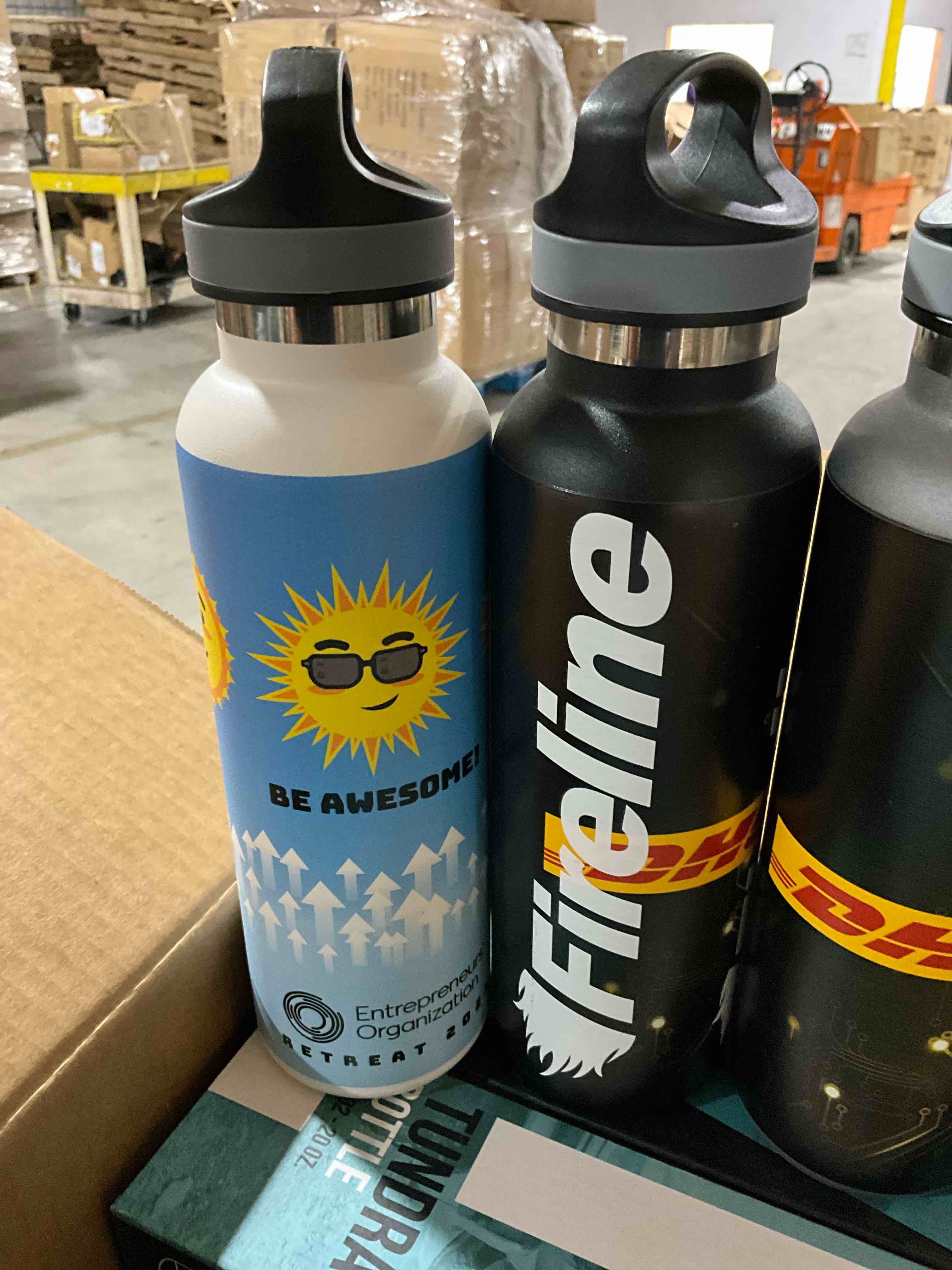 https://s3.amazonaws.com/lotting-images-prod/20ozbottle_1756908669783.jpeg